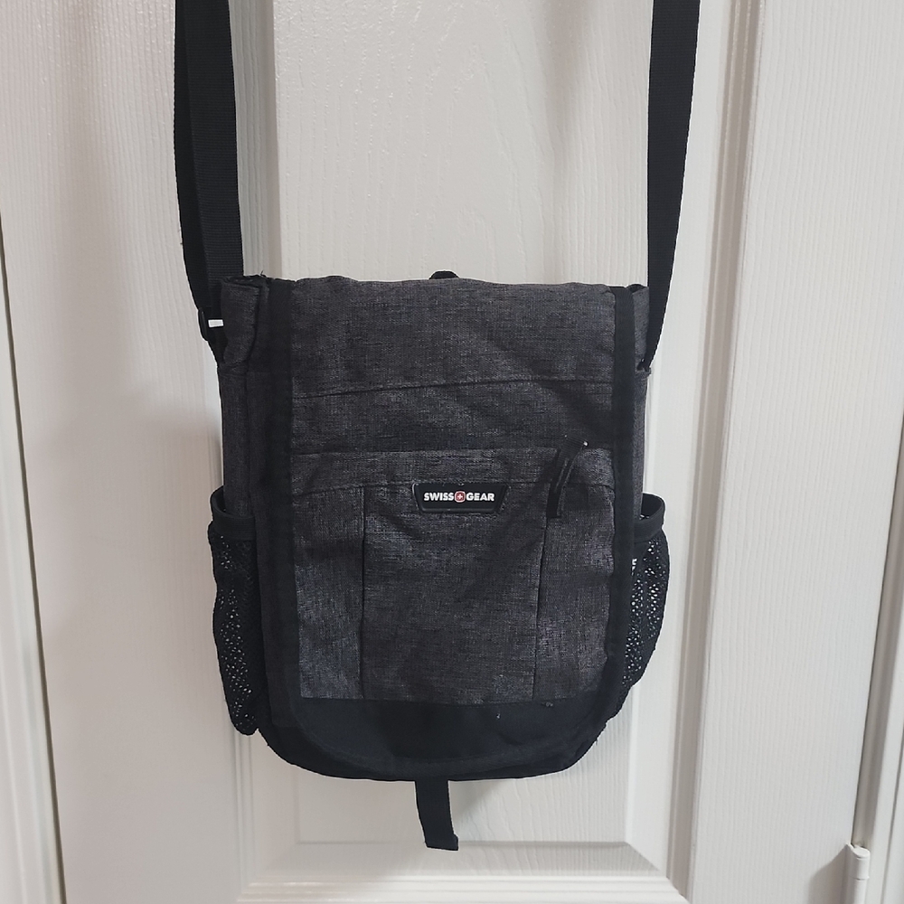 SwissGear Charcoal Gray Messenger Bag